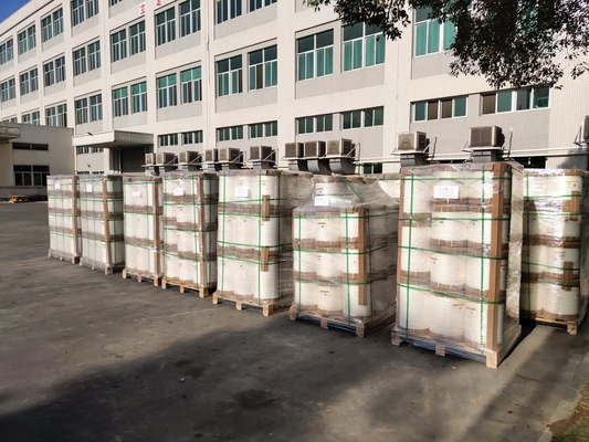100-4500m Panjang Gloss BOPP Thermal Lamination Film Fitur Khusus Termasuk