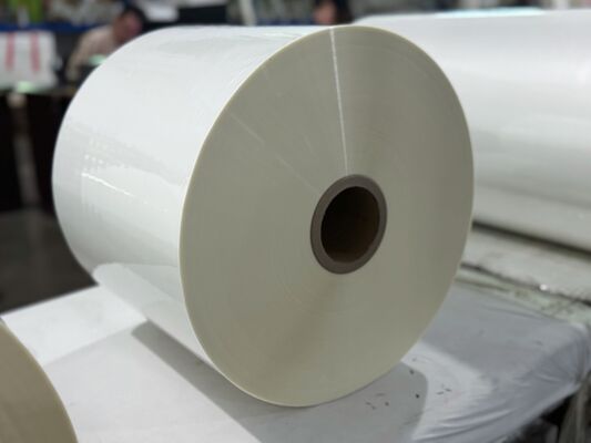 Film laminasi termal PET tahan goresan tahan air dengan akhir yang mengkilap untuk laminasi fotografi