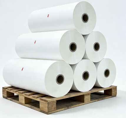 Film laminasi matte tahan air dan UV dengan perawatan Corona sisi ganda dan ketebalan 17-45 mikron untuk finishing permukaan yang tahan lama