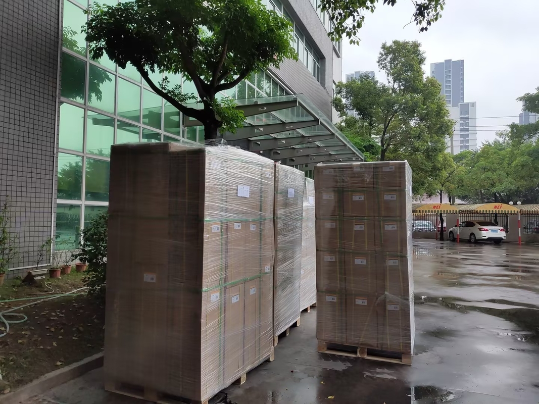 Laminasi Komplek Dengan Cermin Eco Aluminium Film Laminasi Termal Siap Solusi Untuk Bisnis Anda