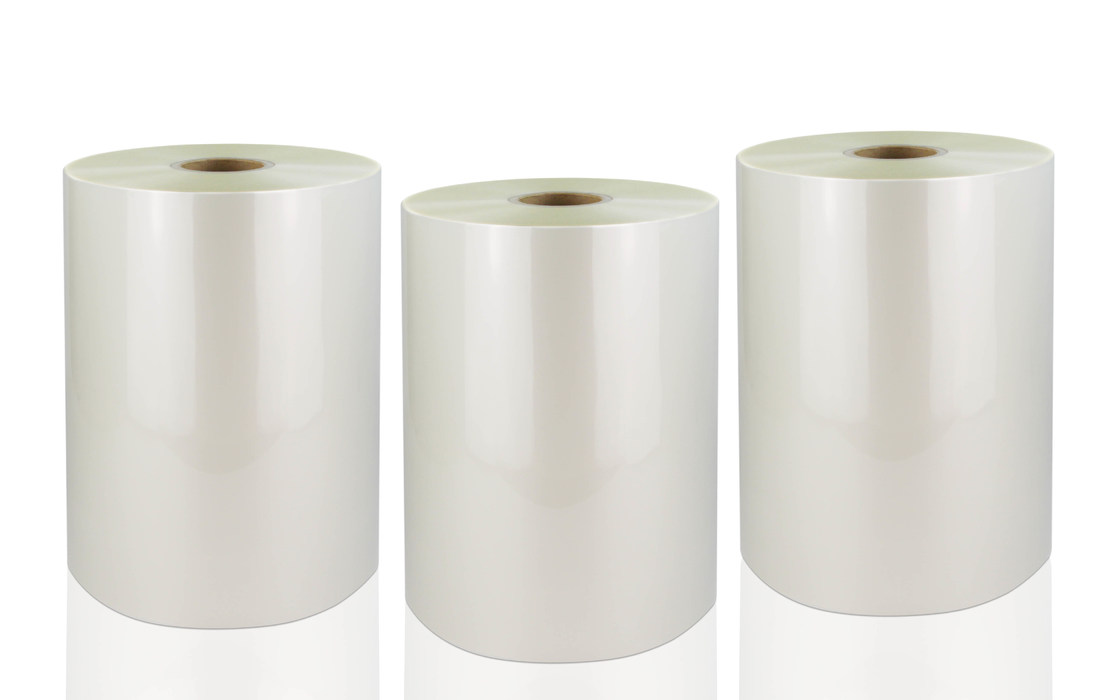 Film Laminasi Termal Transparansi 100% Ketebalan 30 MIKRON dengan Panjang 100M - 3000M untuk Laminasi Digital