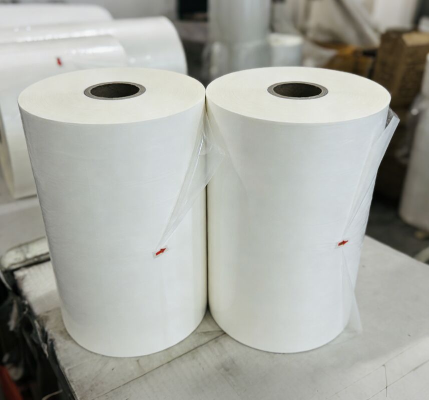 Film laminasi matte tahan air dan UV dengan perawatan corona sisi ganda dan ketebalan 17-45 mikron untuk ketahanan yang lebih baik