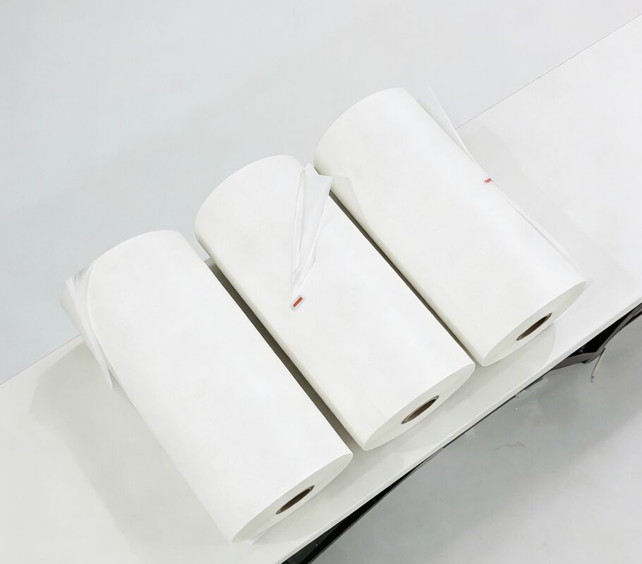 Film laminasi buku tahan air dengan ukuran inti 1 inci atau 3 inci dan kecepatan laminasi hingga 400m/menit