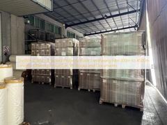 Masa simpan 2 tahun jika disimpan dengan benar. Film laminasi buku dengan panjang 100m hingga 4500m, menawarkan perlindungan untuk buku dan dokumen.